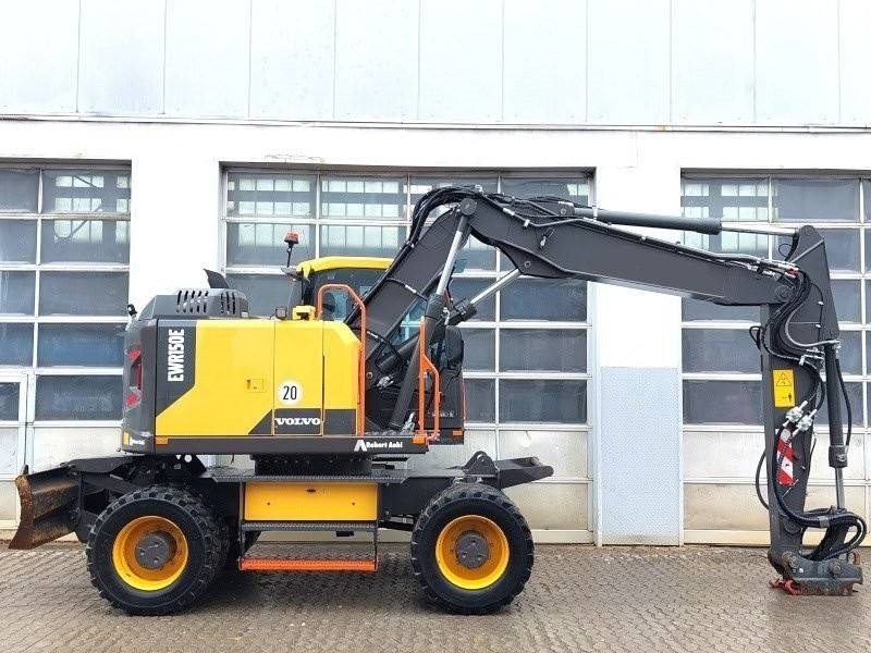 Volvo EWR 150 E - Колесен багер: снимка 5 Volvo EWR 150 E - Колесен багер: снимка 5