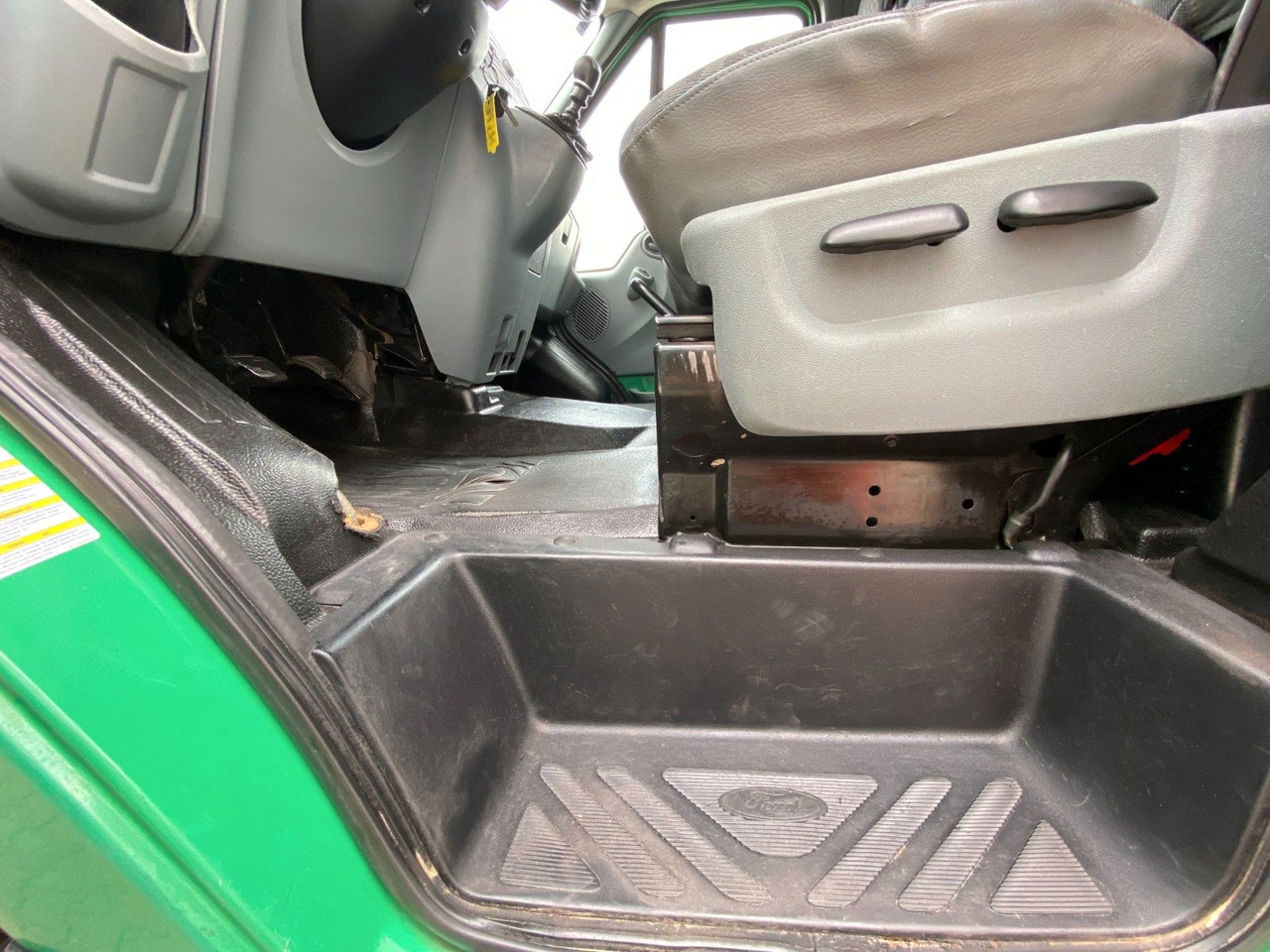 Пътнически бус Ford 140 T 350 | Sortimo-Regal*AHK*3x Sitze*Klima: снимка 13