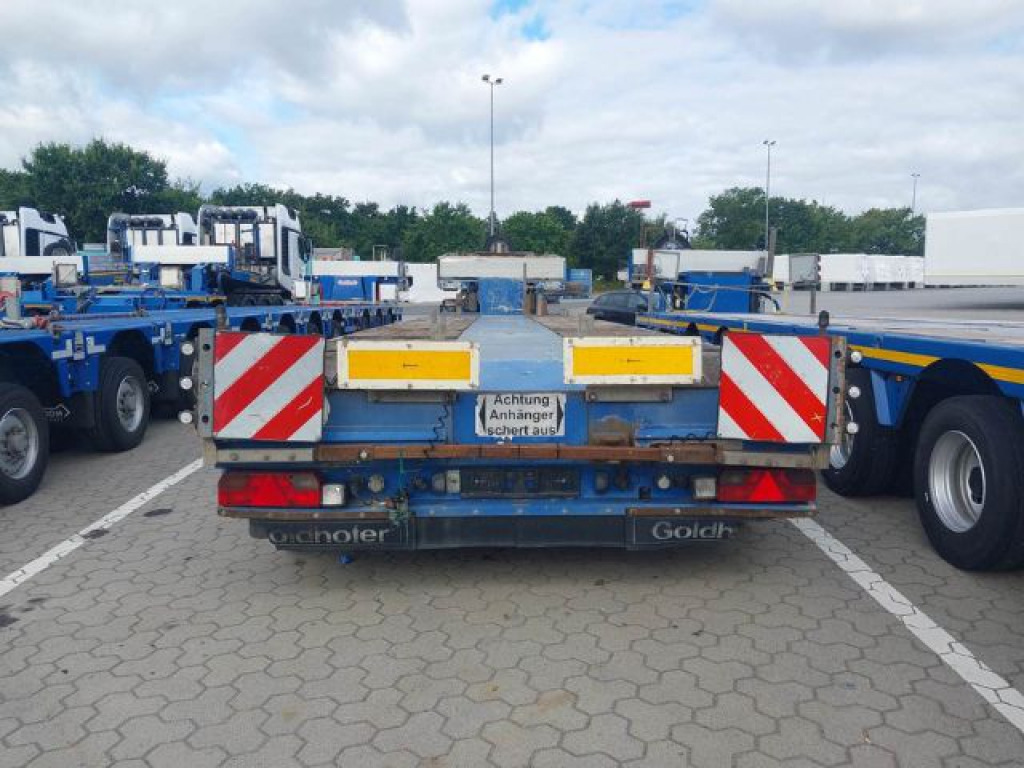Goldhofer STZ-L6-62/80AA Tieflader Spezial - Нискорамна площадка полуремарке: снимка 4 Goldhofer STZ-L6-62/80AA Tieflader Spezial - Нискорамна площадка полуремарке: снимка 4