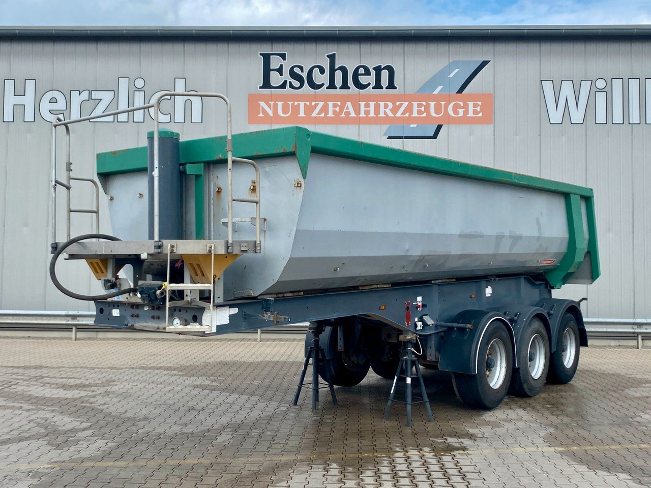 Langendorf SKS-HS 24/29 | Stahl 23m³*Luft-Lift*BPW*EBS - Самосвал полуремарке: снимка 1 Langendorf SKS-HS 24/29 | Stahl 23m³*Luft-Lift*BPW*EBS - Самосвал полуремарке: снимка 1