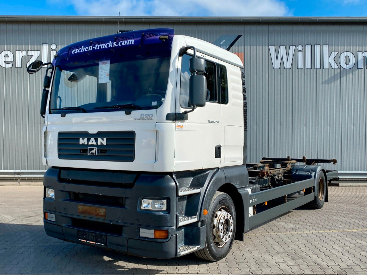 MAN TGA 18.350 LL Fahrschule*Driving school*5 Sitze MAN TGA 18.350 LL Fahrschule*Driving school*5 Sitze - Контейнеровоз/ Сменна каросерия камион: снимка 1 MAN TGA 18.350 LL Fahrschule*Driving school*5 Sitze MAN TGA 18.350 LL Fahrschule*Driving school*5 Sitze - Контейнеровоз/ Сменна каросерия камион: снимка 1