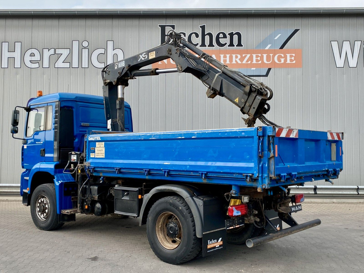 MAN TGA 18.360 4x4H BL Hiab Kran*Dautel Kipper*Klima - Самосвал камион, Камион с кран: снимка 4 MAN TGA 18.360 4x4H BL Hiab Kran*Dautel Kipper*Klima - Самосвал камион, Камион с кран: снимка 4