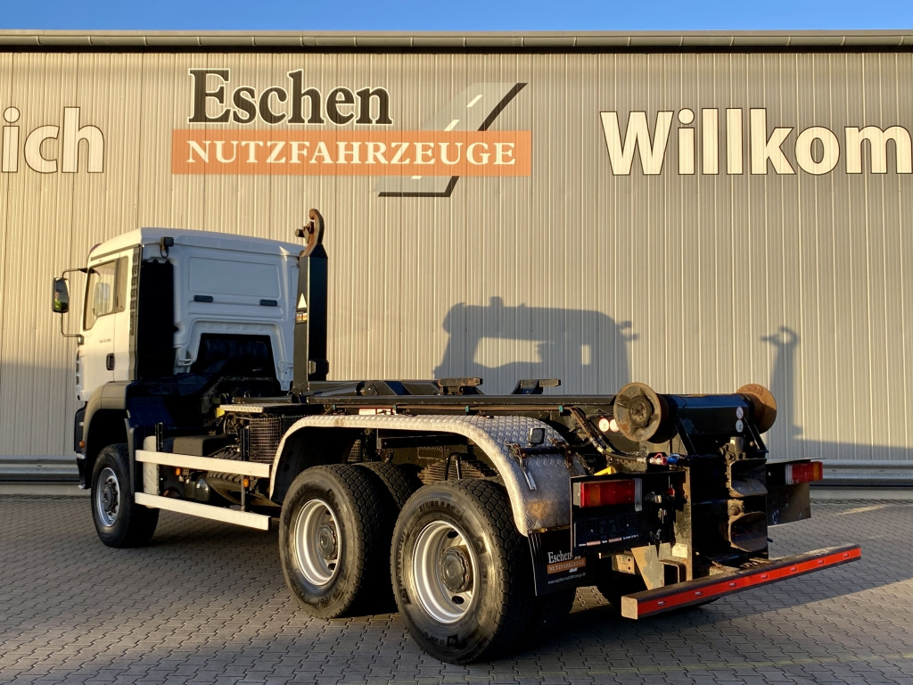 MAN TGA 33.390 6x6 BB - Мултилифт с кука камион: снимка 4 MAN TGA 33.390 6x6 BB - Мултилифт с кука камион: снимка 4