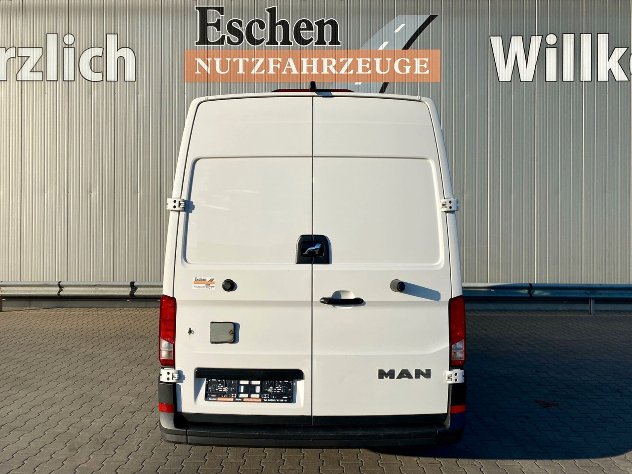 MAN TGE 3.140 | Seitentür*3x Sitze*Navi*Kamera*AC - Товарен бус: снимка 4 MAN TGE 3.140 | Seitentür*3x Sitze*Navi*Kamera*AC - Товарен бус: снимка 4