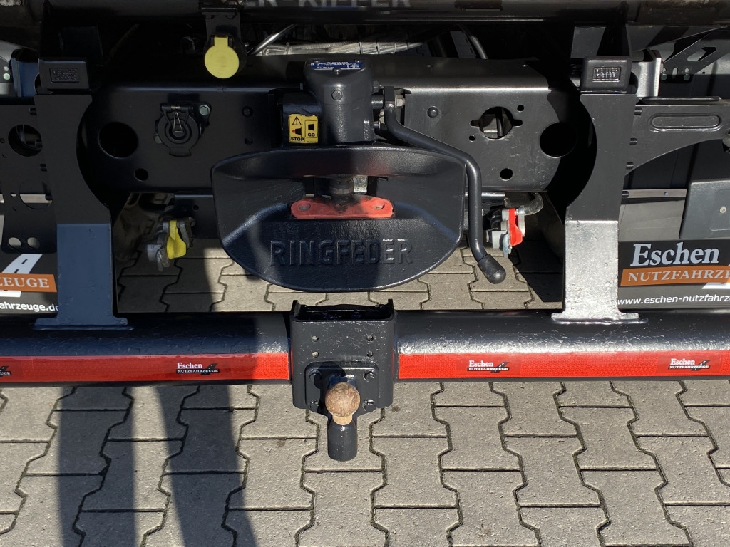 Самосвал камион MAN TGL 8.220 4x2 BB: снимка 12 Самосвал камион MAN TGL 8.220 4x2 BB: снимка 12