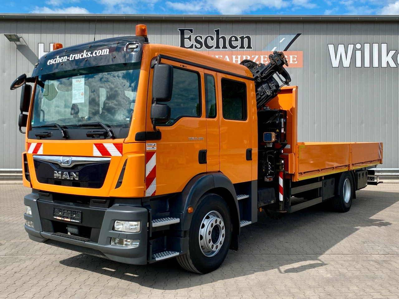 MAN TGM 15.290 DOKA|Atlas AK 75,2*Funk*4x Sitze*Navi - Бордови камион, Камион с кран: снимка 1 MAN TGM 15.290 DOKA|Atlas AK 75,2*Funk*4x Sitze*Navi - Бордови камион, Камион с кран: снимка 1