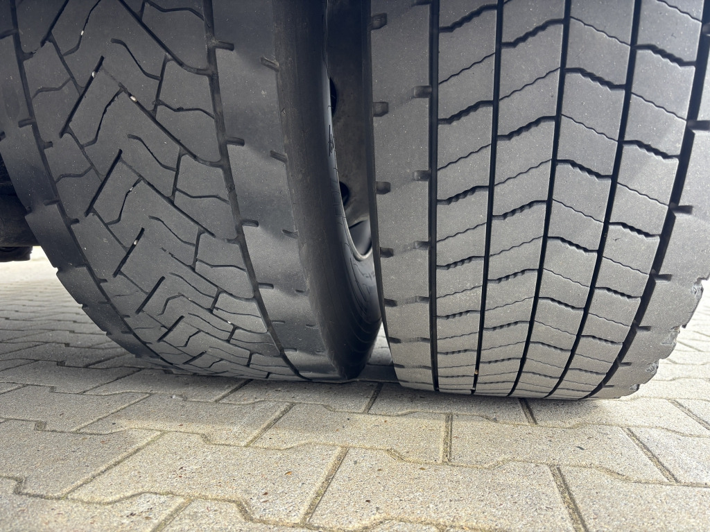 Бордови камион, Камион с кран MAN TGS 18.360 4x2 LL / MKG HLK 111 Kran: снимка 9 Бордови камион, Камион с кран MAN TGS 18.360 4x2 LL / MKG HLK 111 Kran: снимка 9