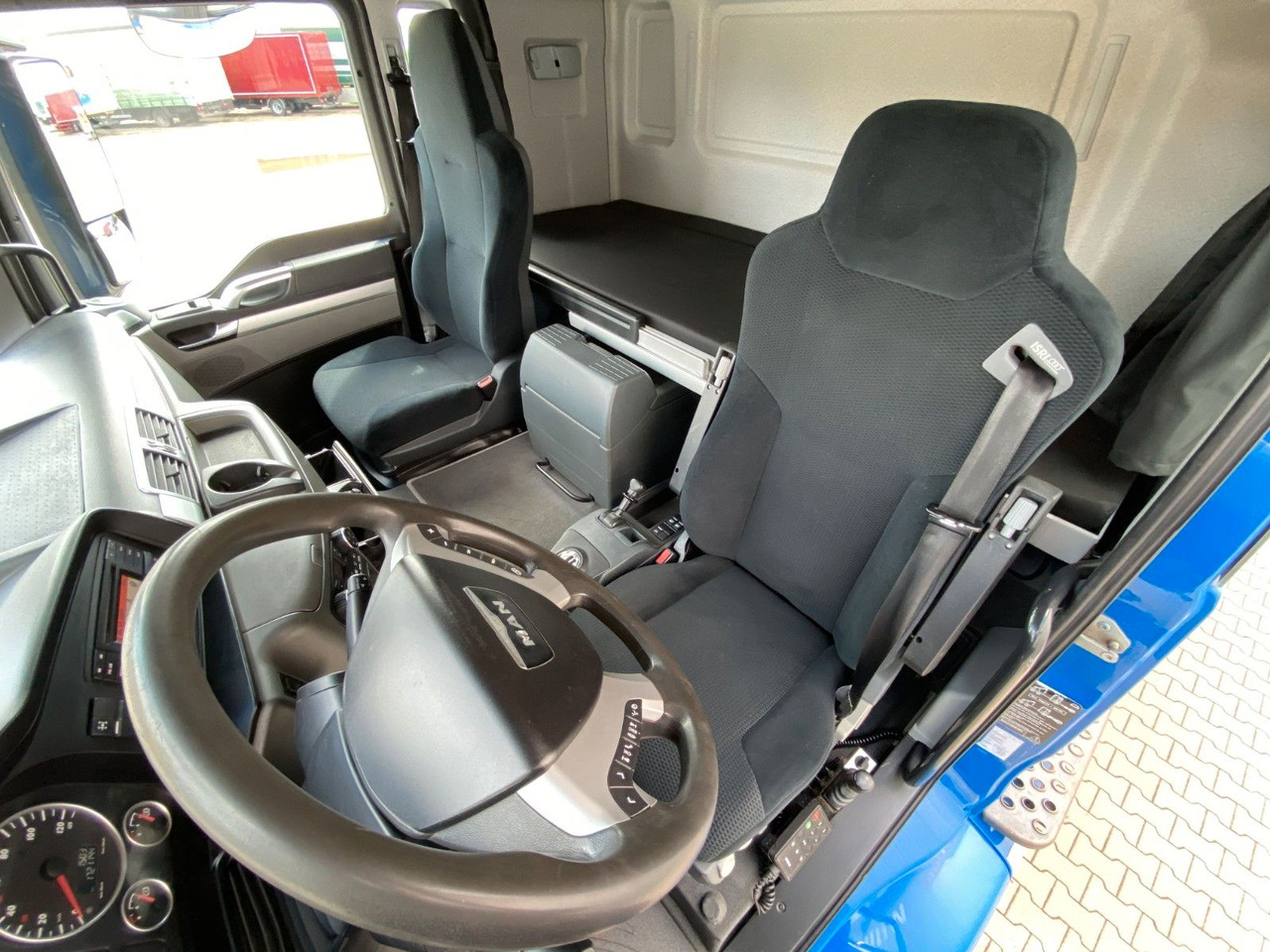 Самосвал камион MAN TGS 26.400 6x4 | MEILLER*Navi*KIima*Intarder*AHK: снимка 14