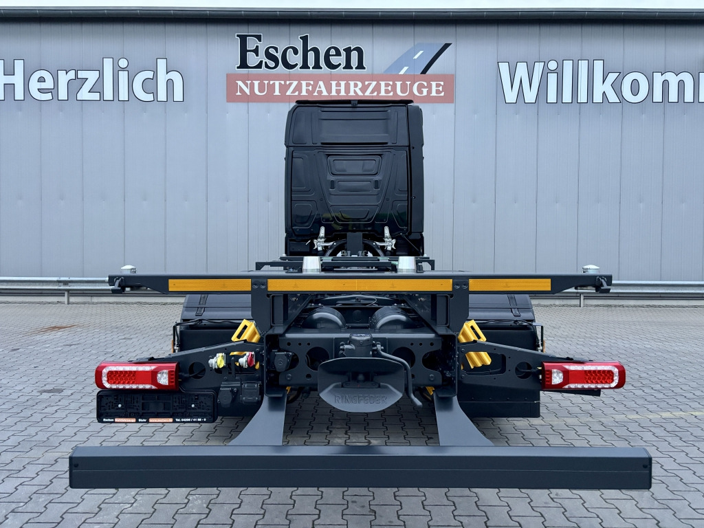 Mercedes-Benz 2542 L 6x2 F 13 Actros GigaSpace - Контейнеровоз/ Сменна каросерия камион: снимка 4 Mercedes-Benz 2542 L 6x2 F 13 Actros GigaSpace - Контейнеровоз/ Сменна каросерия камион: снимка 4