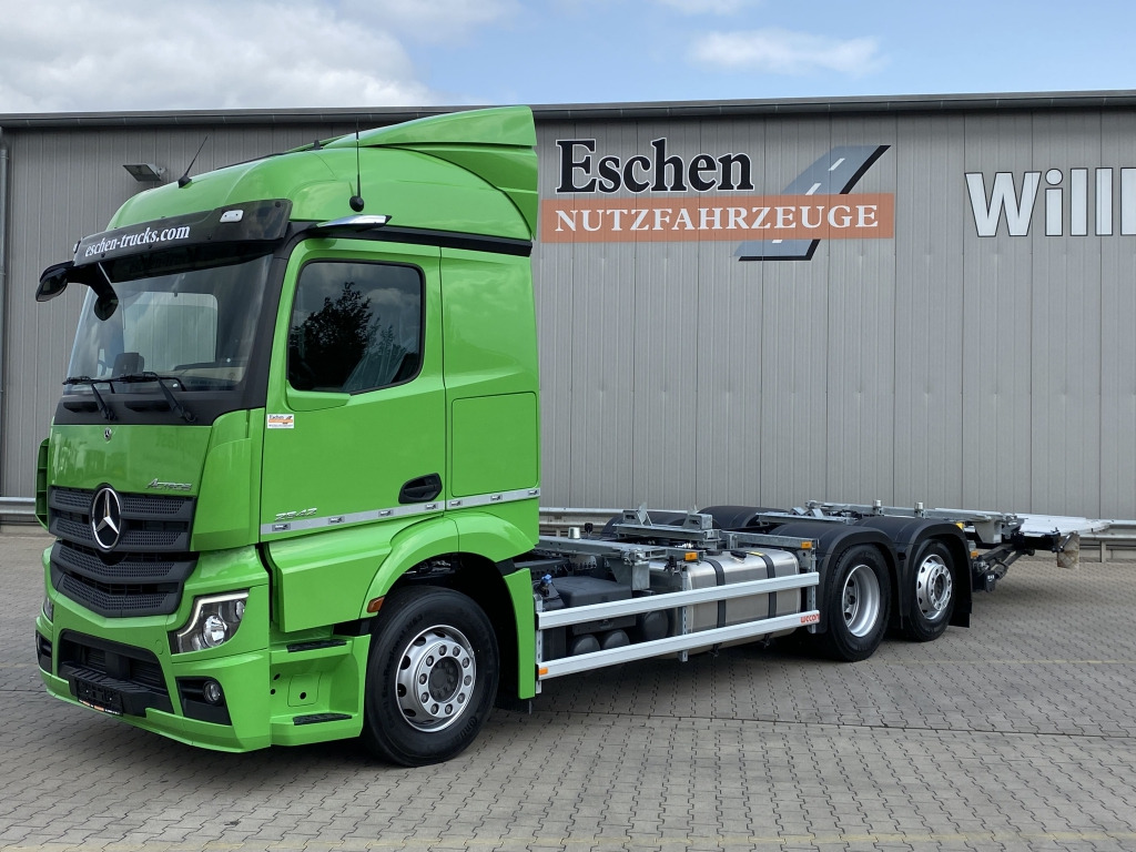 Mercedes-Benz 2542 LL 6x2 Actros 5 / BÄR-LBW - Контейнеровоз/ Сменна каросерия камион: снимка 1 Mercedes-Benz 2542 LL 6x2 Actros 5 / BÄR-LBW - Контейнеровоз/ Сменна каросерия камион: снимка 1