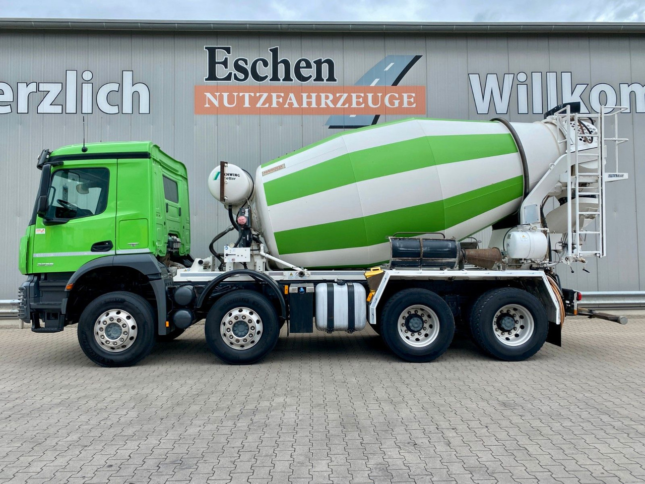 Mercedes-Benz 3236 Arocs | 9m³ Stetter*Klima*Navi*Blatt*1.Hand - Бетоновоз: снимка 2 Mercedes-Benz 3236 Arocs | 9m³ Stetter*Klima*Navi*Blatt*1.Hand - Бетоновоз: снимка 2