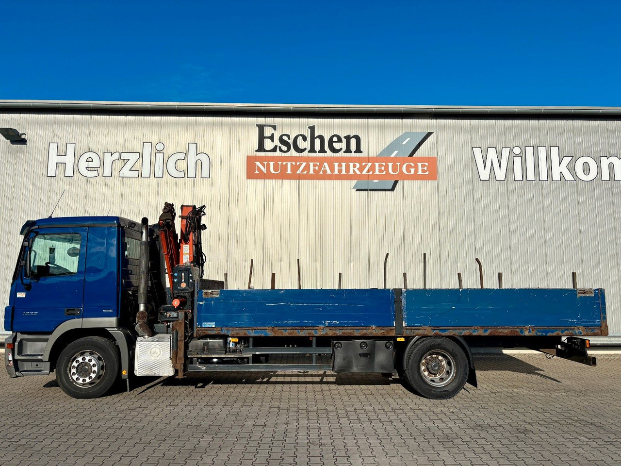 Mercedes-Benz Actros 1832 I Terex 85.2A3*9,10m*Telligent*Klima - Бордови камион, Камион с кран: снимка 3 Mercedes-Benz Actros 1832 I Terex 85.2A3*9,10m*Telligent*Klima - Бордови камион, Камион с кран: снимка 3
