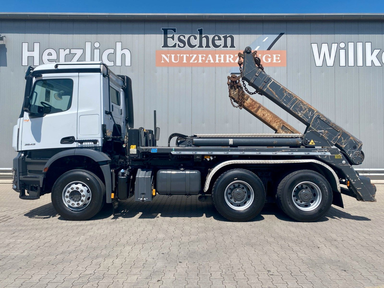 Mercedes-Benz Arocs 2643 6x4| MEILLER AK16 Tele*Klima*AHK*1.Hd - Самосвал камион: снимка 2 Mercedes-Benz Arocs 2643 6x4| MEILLER AK16 Tele*Klima*AHK*1.Hd - Самосвал камион: снимка 2