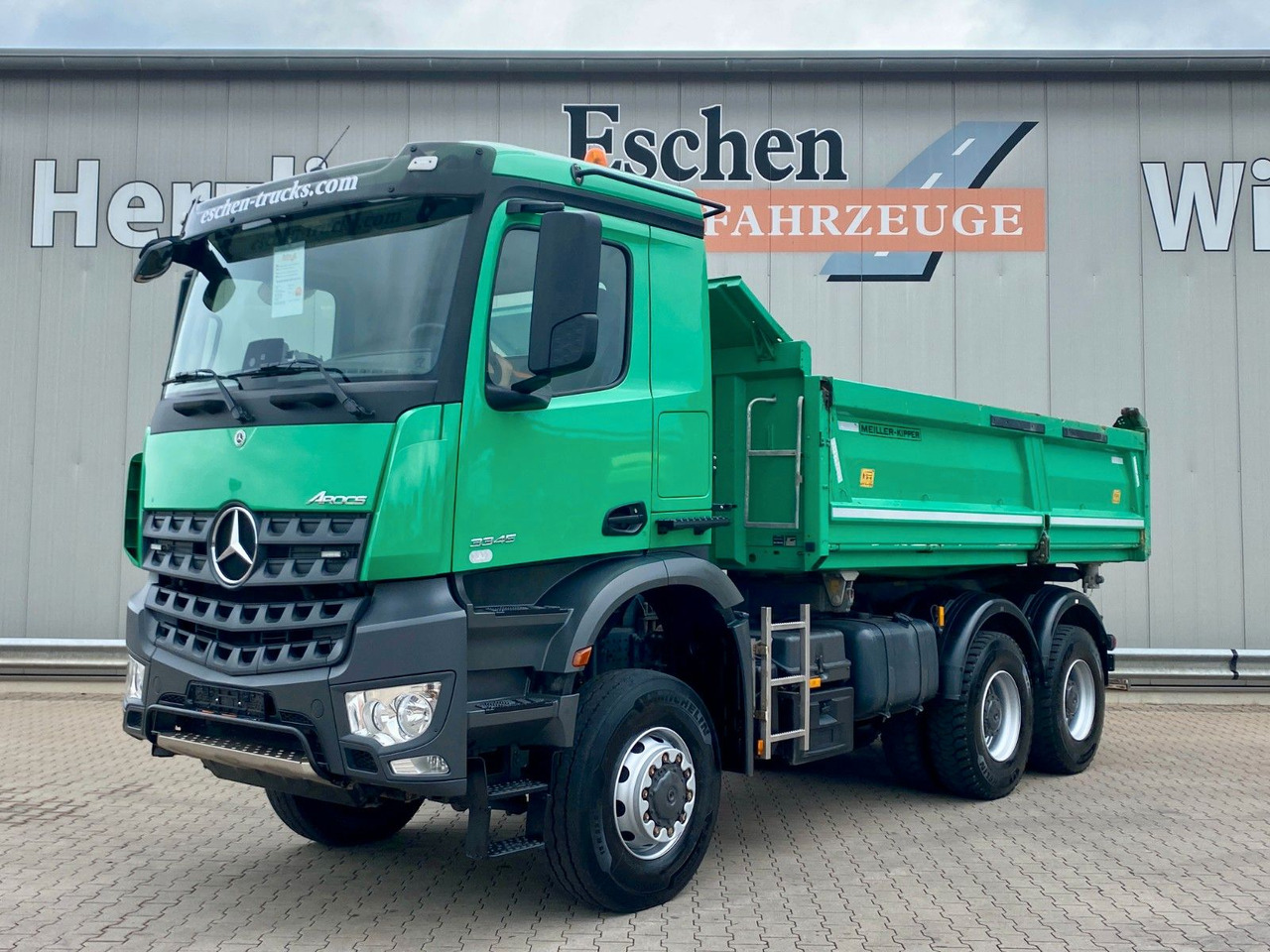 Mercedes-Benz Arocs 3345 6x6 | MEILLER*Bordmatik*Blatt*AHK+Oel - Самосвал камион: снимка 1 Mercedes-Benz Arocs 3345 6x6 | MEILLER*Bordmatik*Blatt*AHK+Oel - Самосвал камион: снимка 1