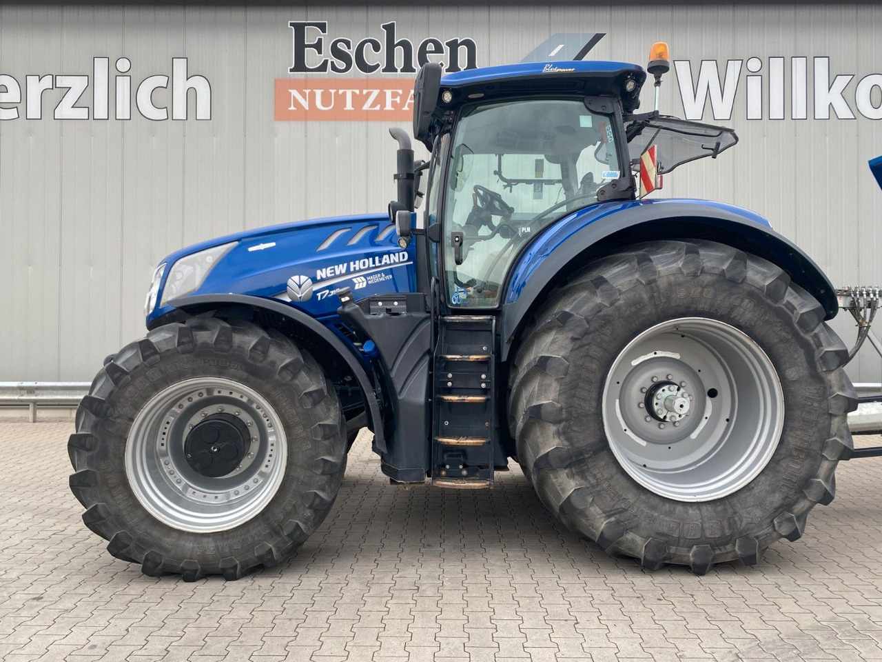New Holland T7.315 AC 4x4 | Fronthydraulik*LoadSensing*Klima - Трактор: снимка 3 New Holland T7.315 AC 4x4 | Fronthydraulik*LoadSensing*Klima - Трактор: снимка 3