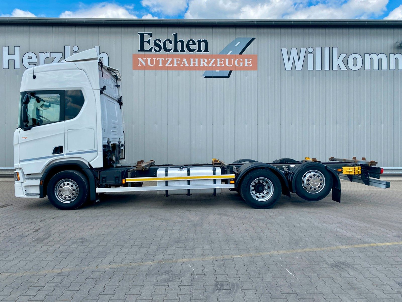 Scania R 450 B 6x2*4 BDF | Retarder*AHK*Lift*SDG Rahmen - Контейнеровоз/ Сменна каросерия камион: снимка 2 Scania R 450 B 6x2*4 BDF | Retarder*AHK*Lift*SDG Rahmen - Контейнеровоз/ Сменна каросерия камион: снимка 2