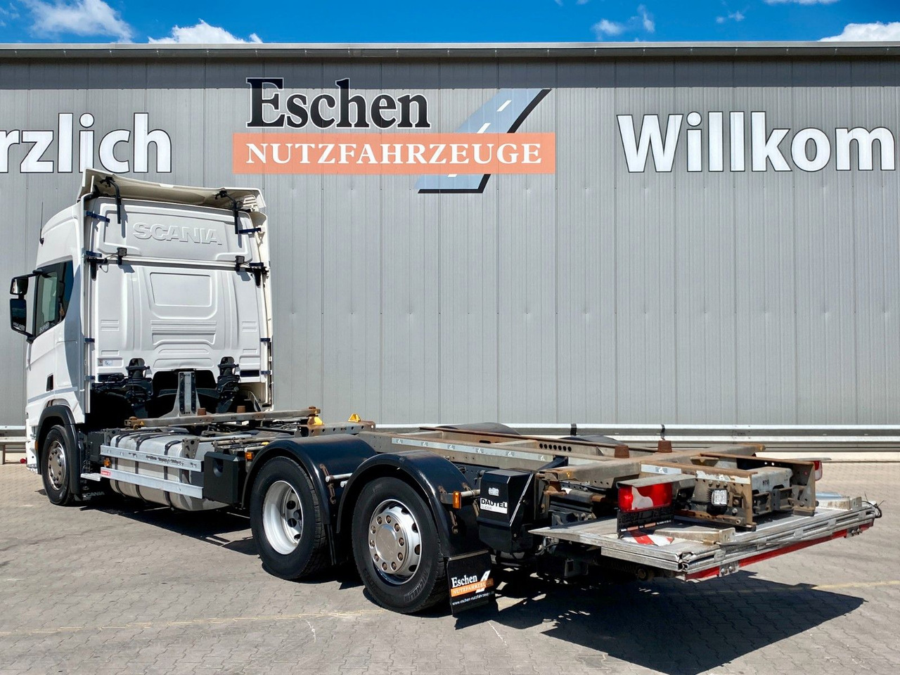 Scania R 450 B 6x2*4 | LBW 1,50to.*AHK*Retarder*Navi*AC - Контейнеровоз/ Сменна каросерия камион: снимка 3 Scania R 450 B 6x2*4 | LBW 1,50to.*AHK*Retarder*Navi*AC - Контейнеровоз/ Сменна каросерия камион: снимка 3