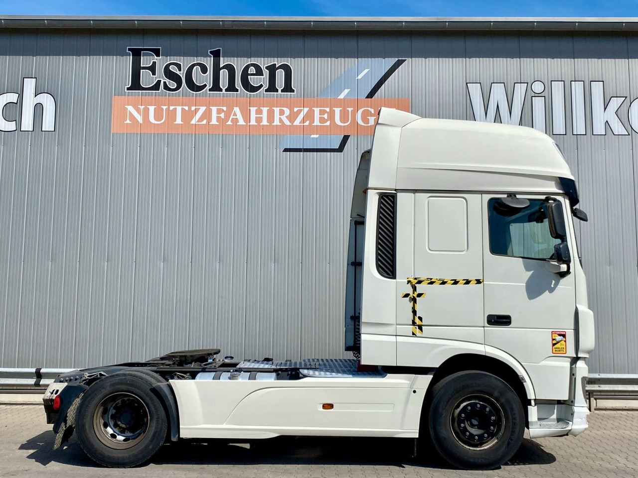 Влекач DAF XF 460 Super Space Cab | Klima*Vollspoiler: снимка 6