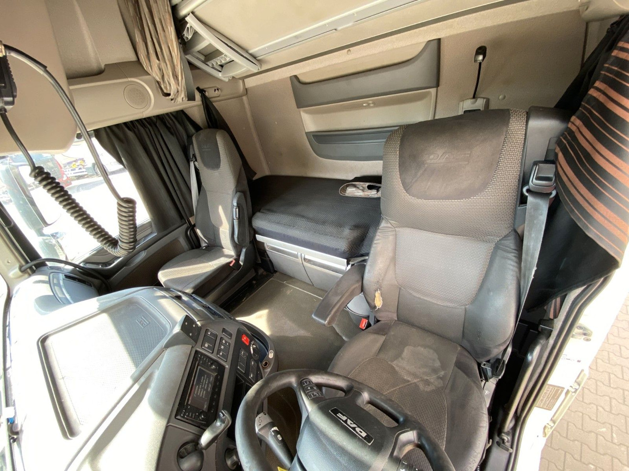 Влекач DAF XF 460 Super Space Cab | Klima*Vollspoiler: снимка 12