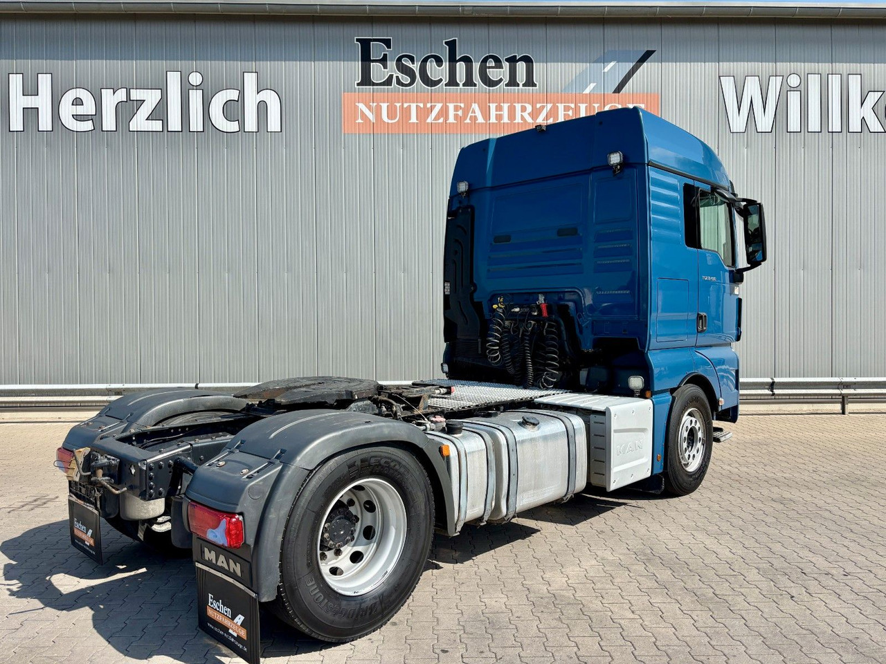 MAN TGX 18.480 BLS | XLX*2x Hydraulik*Intarder*Navi - Влекач: снимка 5 MAN TGX 18.480 BLS | XLX*2x Hydraulik*Intarder*Navi - Влекач: снимка 5