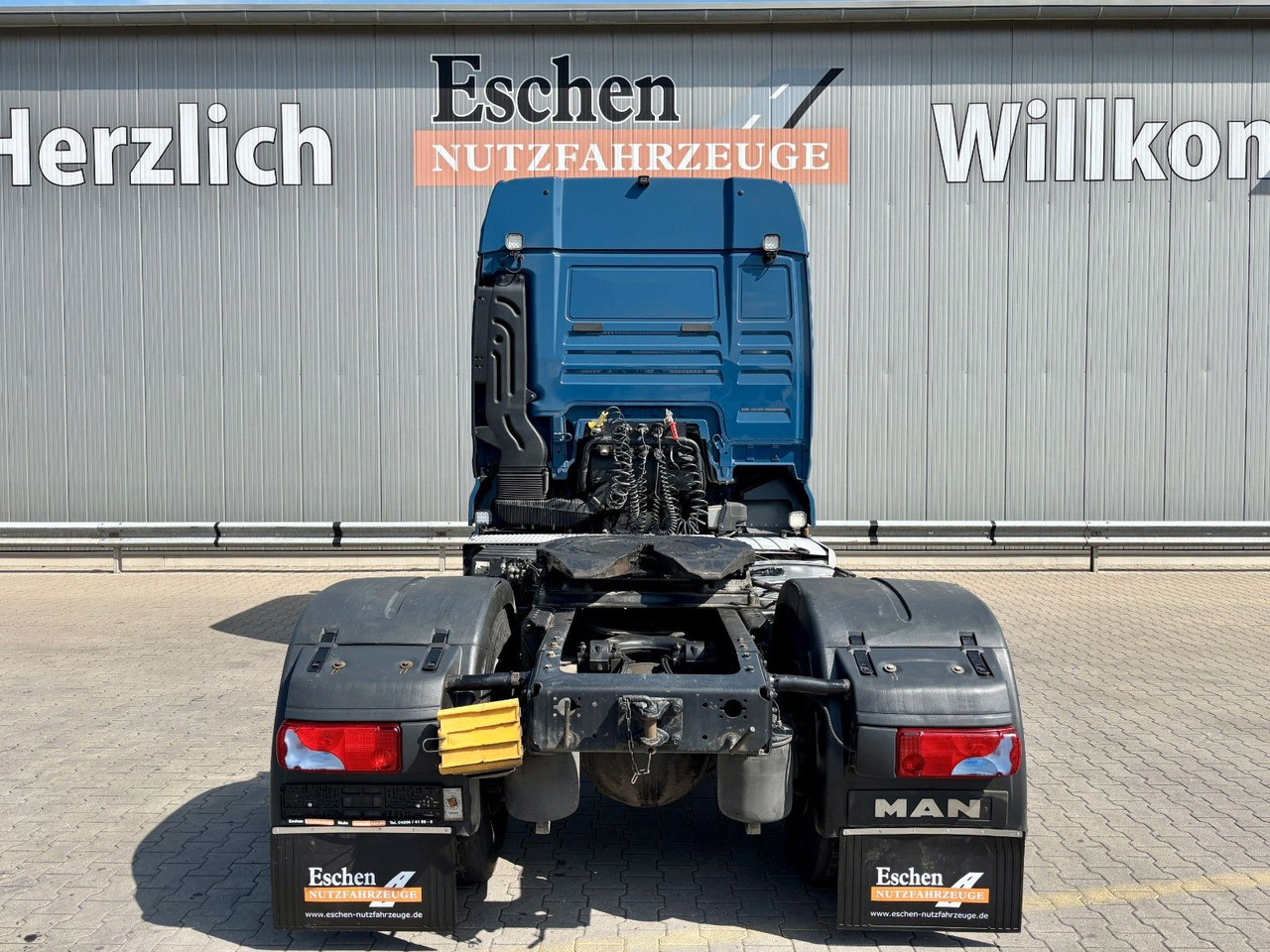 MAN TGX 18.480 BLS | XLX*2x Hydraulik*Intarder*Navi - Влекач: снимка 4 MAN TGX 18.480 BLS | XLX*2x Hydraulik*Intarder*Navi - Влекач: снимка 4