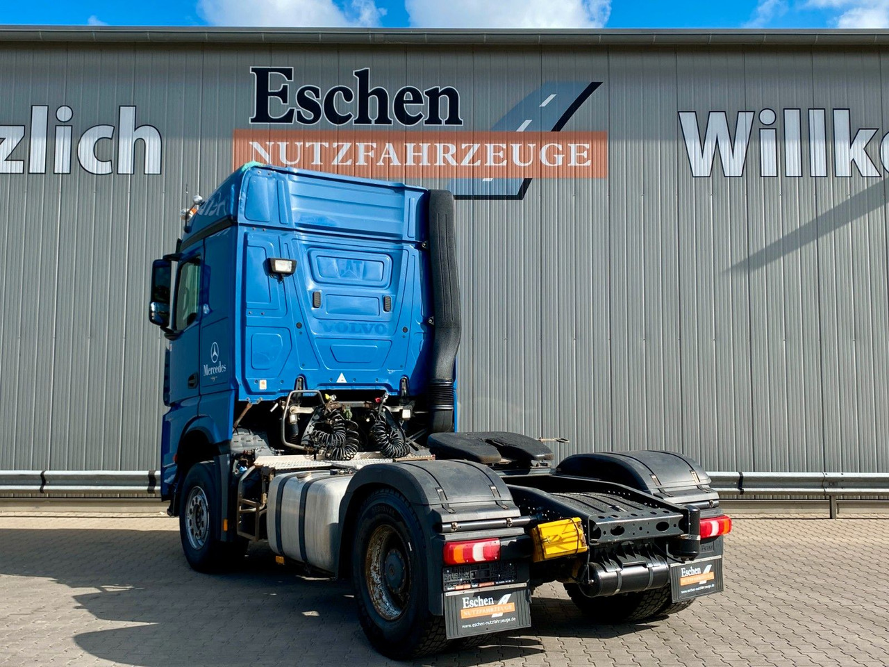 Mercedes-Benz 1851 Arocs LS | 2x Hydraulik*Reifen:70%*1.Hd*AC - Влекач: снимка 3 Mercedes-Benz 1851 Arocs LS | 2x Hydraulik*Reifen:70%*1.Hd*AC - Влекач: снимка 3