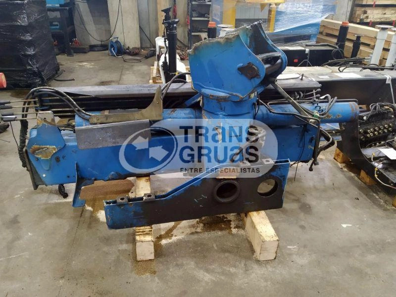 Grúa PK 17000 solo para recambios - Мултилифт с кука/ За контейнери: снимка 2 Grúa PK 17000 solo para recambios - Мултилифт с кука/ За контейнери: снимка 2