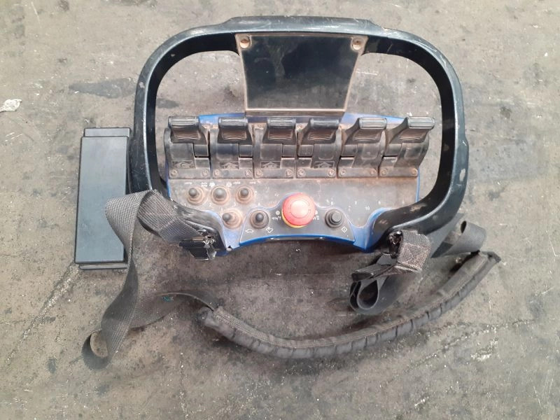 Grúa PM 16 - Кран за камион за Камион: снимка 2 Grúa PM 16 - Кран за камион за Камион: снимка 2