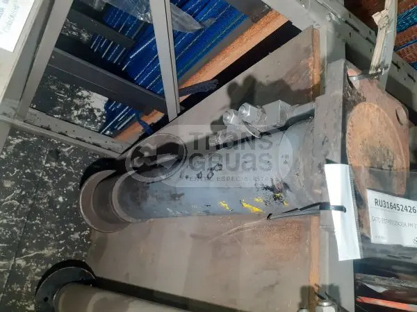 Grúa PM 23 solo para recambios - Кран за камион за Камион: снимка 3 Grúa PM 23 solo para recambios - Кран за камион за Камион: снимка 3