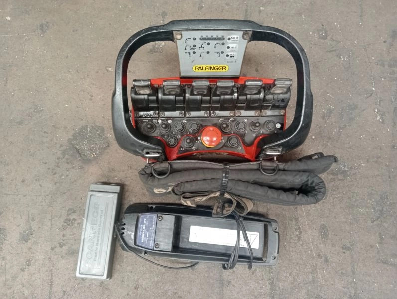 Grúa Palfinger PK 18002 EH - Кран за камион за Камион: снимка 1 Grúa Palfinger PK 18002 EH - Кран за камион за Камион: снимка 1