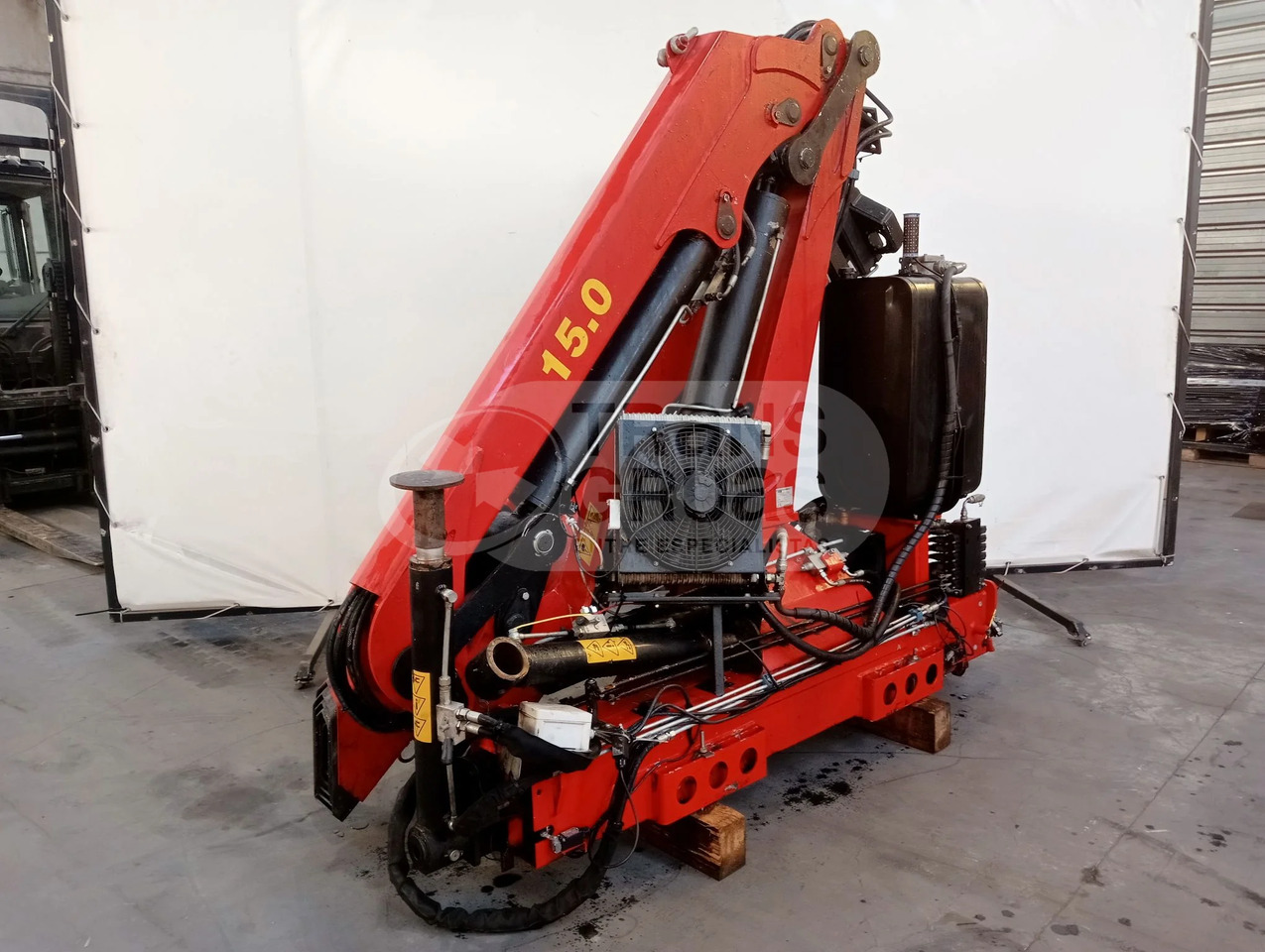 Grúa hidráulica DN 15055 - Кран за камион: снимка 1 Grúa hidráulica DN 15055 - Кран за камион: снимка 1