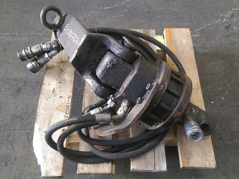 Rotator usado - Прикачен инвентар, Работна площадка за Работна площадка: снимка 1 Rotator usado - Прикачен инвентар, Работна площадка за Работна площадка: снимка 1