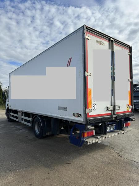 DAF CF75 - Рефрижератор камион: снимка 3 DAF CF75 - Рефрижератор камион: снимка 3