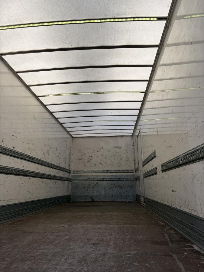 Камион фургон DAF LF 210: снимка 8 Камион фургон DAF LF 210: снимка 8