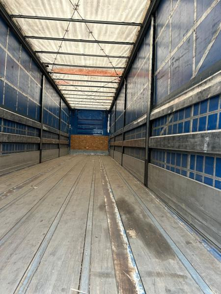 Fruehauf - Брезентово полуремарке: снимка 4 Fruehauf - Брезентово полуремарке: снимка 4
