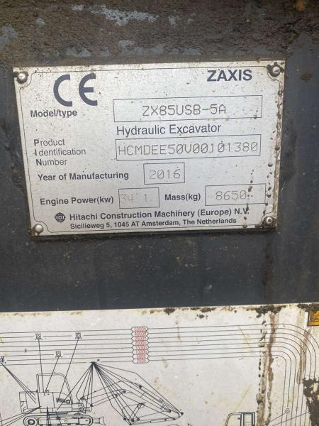 Hitachi ZX85USB-5A - Верижен багер: снимка 4 Hitachi ZX85USB-5A - Верижен багер: снимка 4