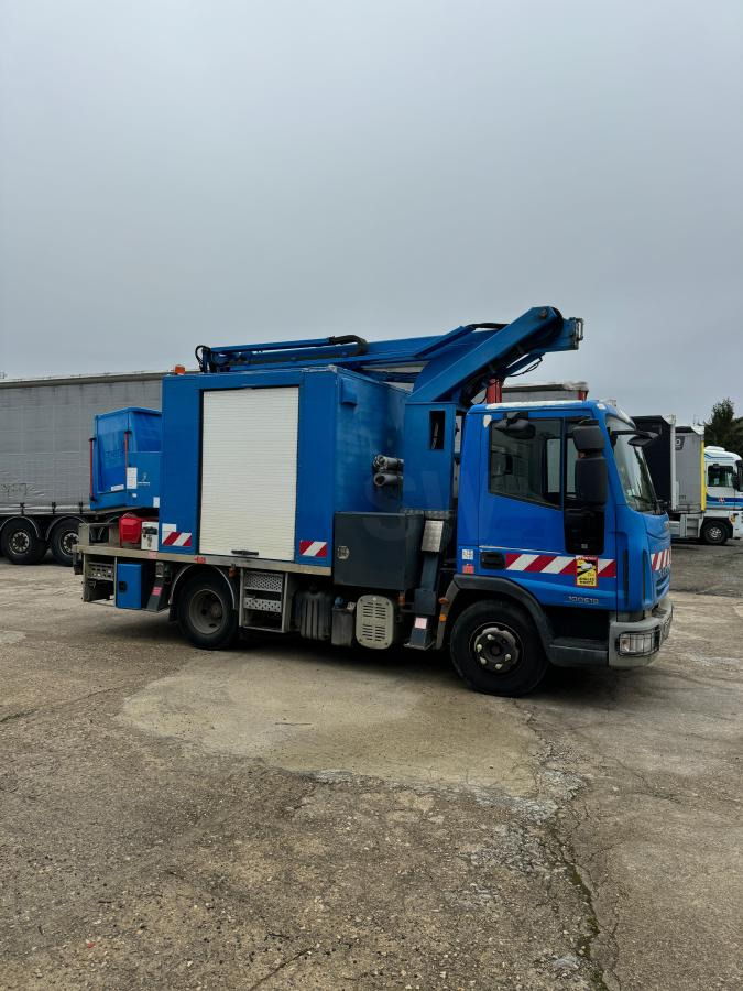 Iveco Eurocargo 100E19 - Автовишка: снимка 4 Iveco Eurocargo 100E19 - Автовишка: снимка 4
