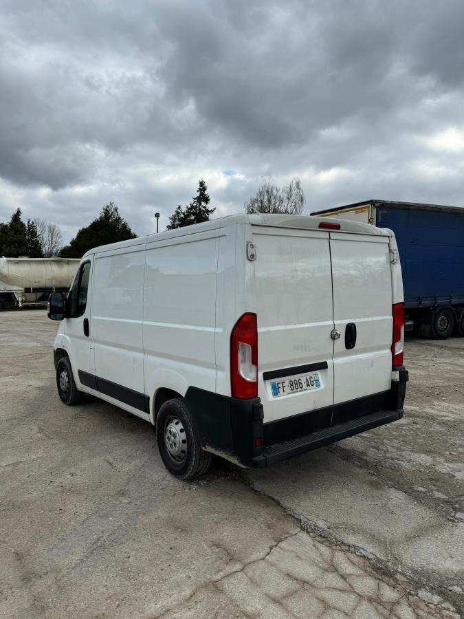 Peugeot Boxer - Товарен бус: снимка 5 Peugeot Boxer - Товарен бус: снимка 5