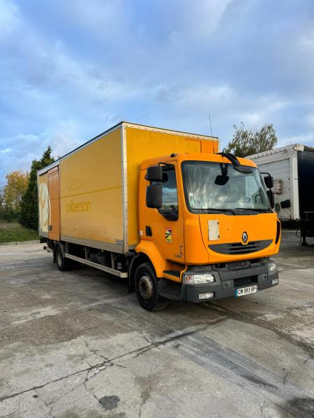 Renault Midlum 220 - Камион фургон: снимка 3 Renault Midlum 220 - Камион фургон: снимка 3