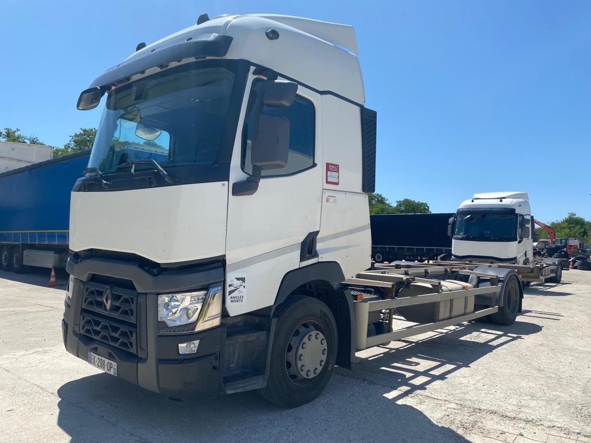 Renault T-Series 460 - Контейнеровоз/ Сменна каросерия камион: снимка 4 Renault T-Series 460 - Контейнеровоз/ Сменна каросерия камион: снимка 4