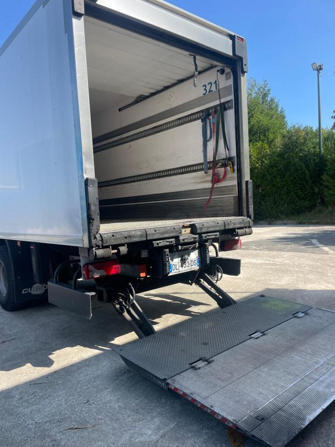 Scania P 320 - Рефрижератор камион: снимка 4 Scania P 320 - Рефрижератор камион: снимка 4