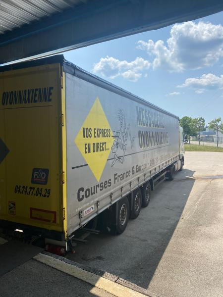Schmitz Cargobull - Брезентово полуремарке: снимка 4 Schmitz Cargobull - Брезентово полуремарке: снимка 4