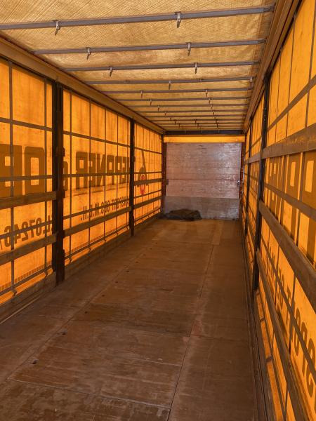 Schwarzmüller - Брезентово полуремарке: снимка 5 Schwarzmüller - Брезентово полуремарке: снимка 5