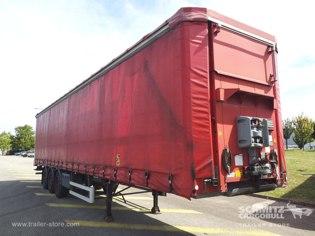 FRUEHAUF Curtainsider Standard - Брезентово полуремарке: снимка 1 FRUEHAUF Curtainsider Standard - Брезентово полуремарке: снимка 1