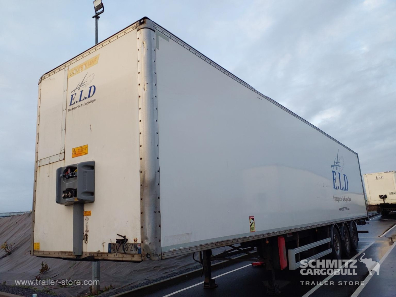 FRUEHAUF Dryfreight Standard Roller shutter door - Затворена каросерия полуремарке: снимка 5 FRUEHAUF Dryfreight Standard Roller shutter door - Затворена каросерия полуремарке: снимка 5