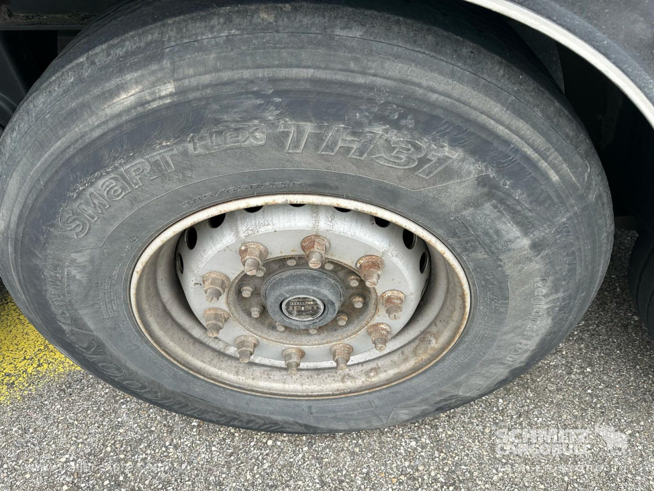 FRUEHAUF Dryfreight Standard Roller shutter door - Затворена каросерия полуремарке: снимка 3 FRUEHAUF Dryfreight Standard Roller shutter door - Затворена каросерия полуремарке: снимка 3