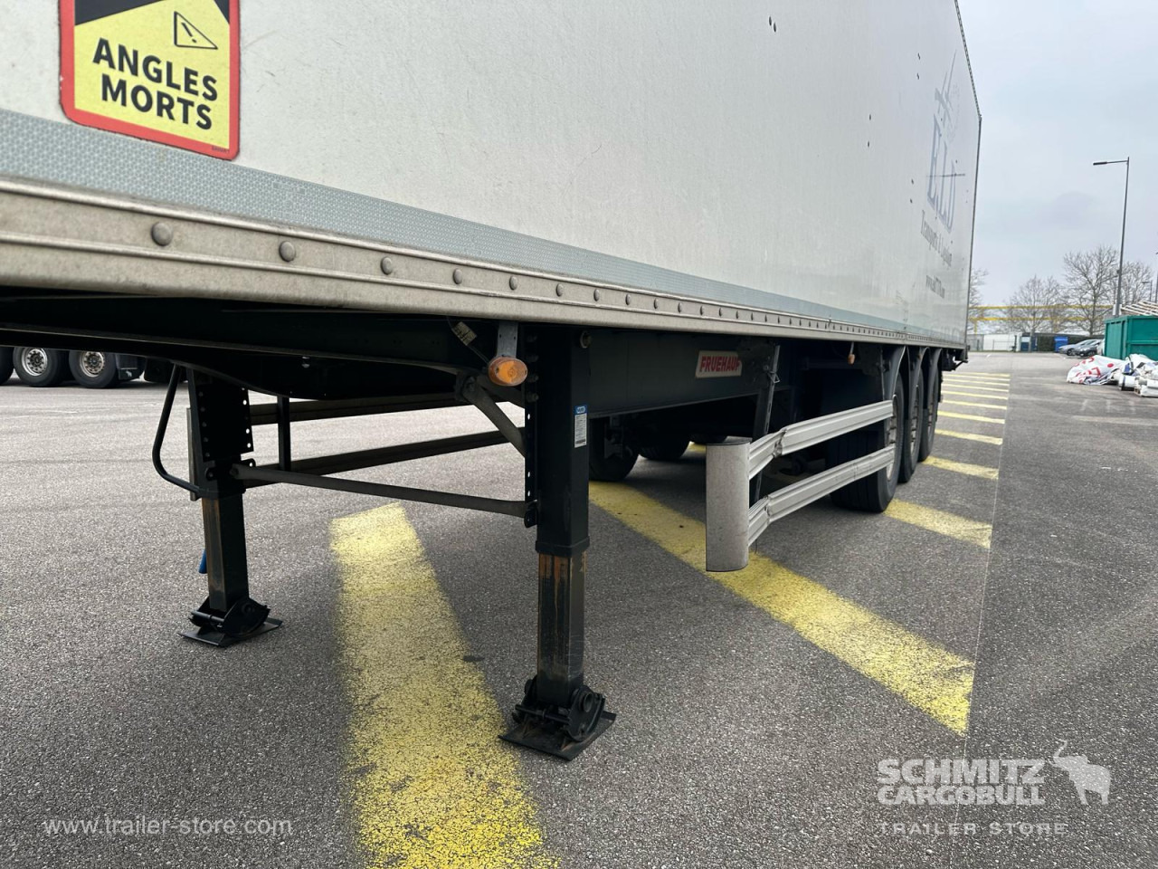 Затворена каросерия полуремарке FRUEHAUF Dryfreight Standard Roller shutter door: снимка 12 Затворена каросерия полуремарке FRUEHAUF Dryfreight Standard Roller shutter door: снимка 12