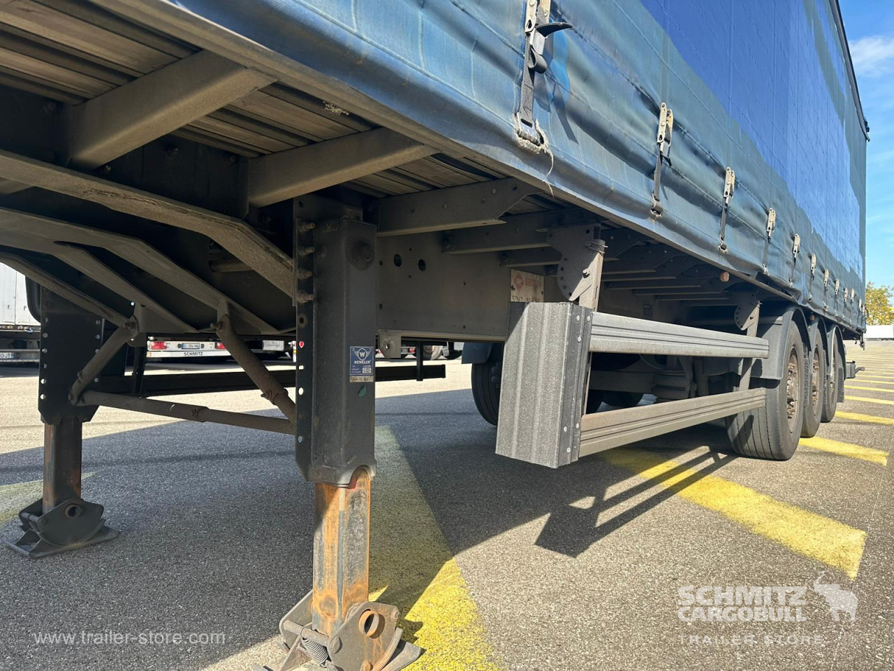 SAMRO Curtainsider Standard - Брезентово полуремарке: снимка 2 SAMRO Curtainsider Standard - Брезентово полуремарке: снимка 2