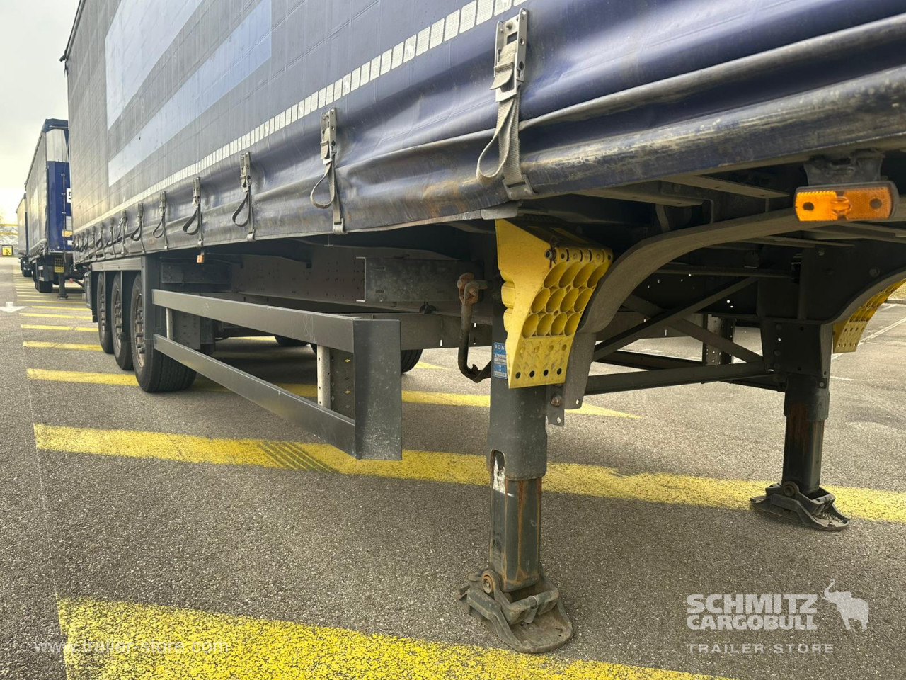 SCHMITZ Curtainsider Mega - Брезентово полуремарке: снимка 2 SCHMITZ Curtainsider Mega - Брезентово полуремарке: снимка 2