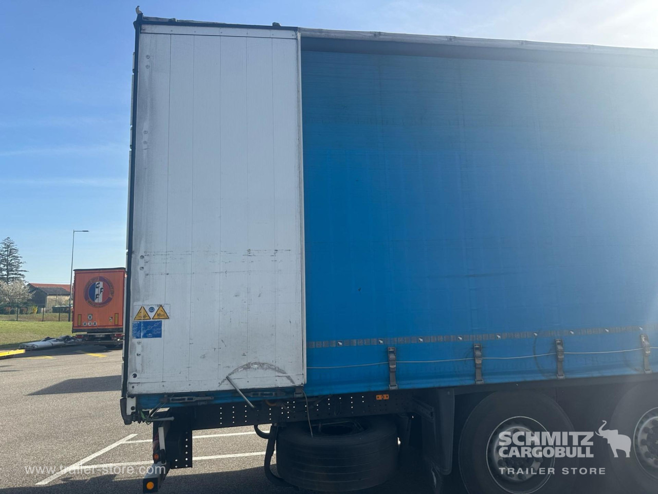 SCHMITZ Curtainsider Standard - Брезентово полуремарке: снимка 5 SCHMITZ Curtainsider Standard - Брезентово полуремарке: снимка 5